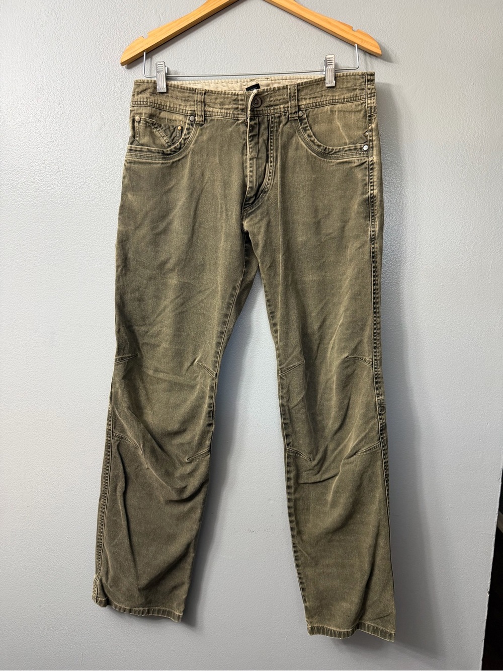Kuhl Easy Ryder Mens Olive Green Casual Pants 33x34 - Picture 2 of 9